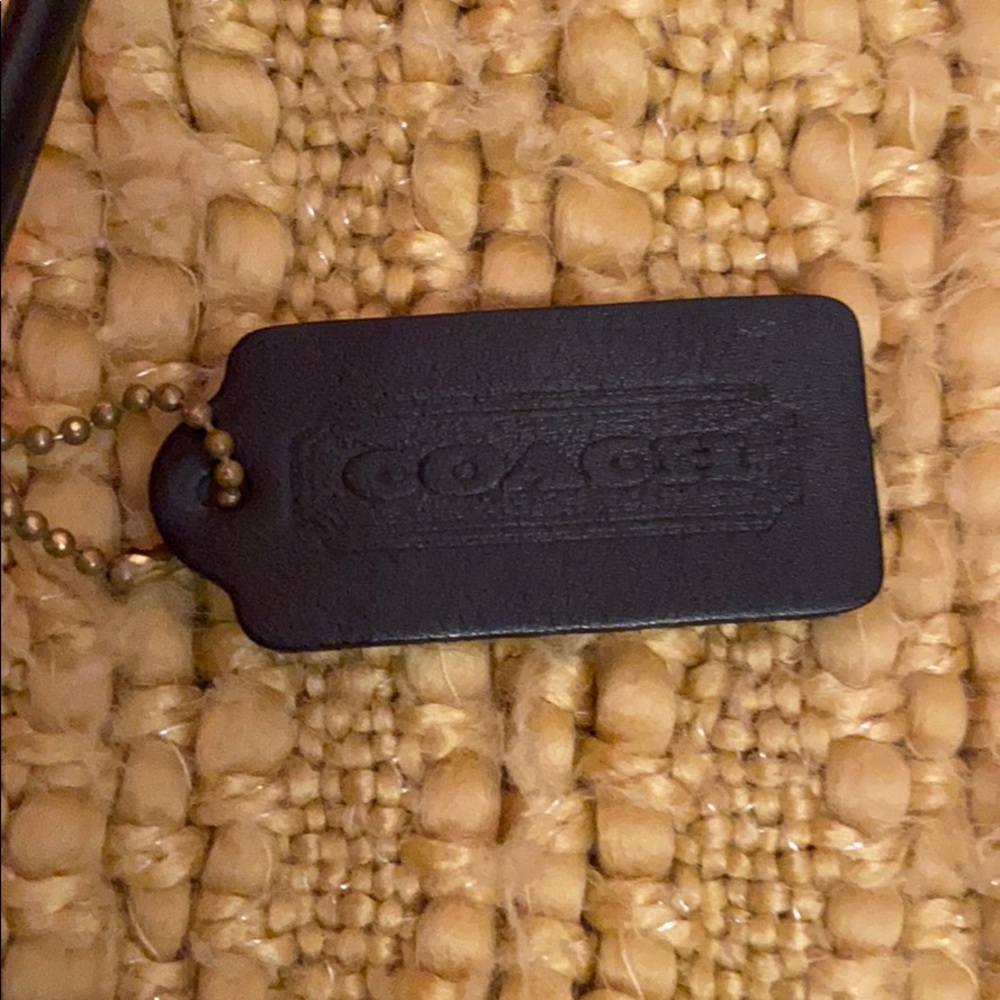 COACH Crossbody purse - Picture 2 of 6